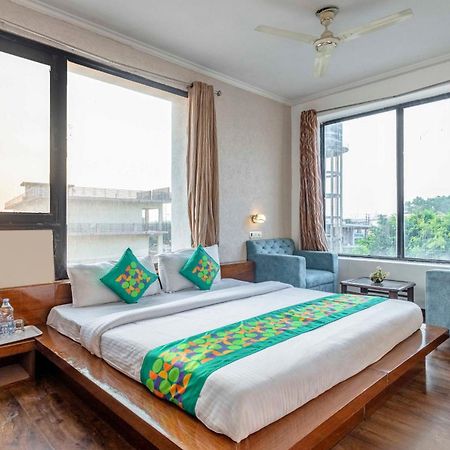 Treebo Maurice Hotel Baddi Exterior photo