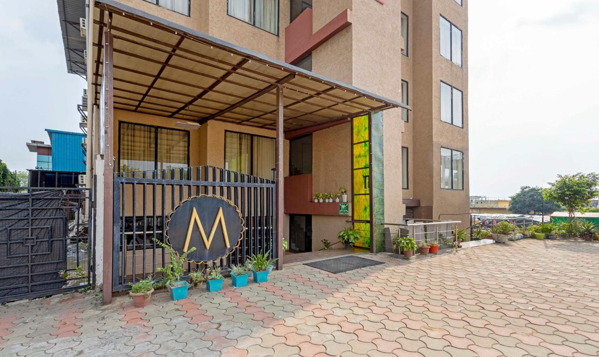 Treebo Maurice Hotel Baddi Exterior photo